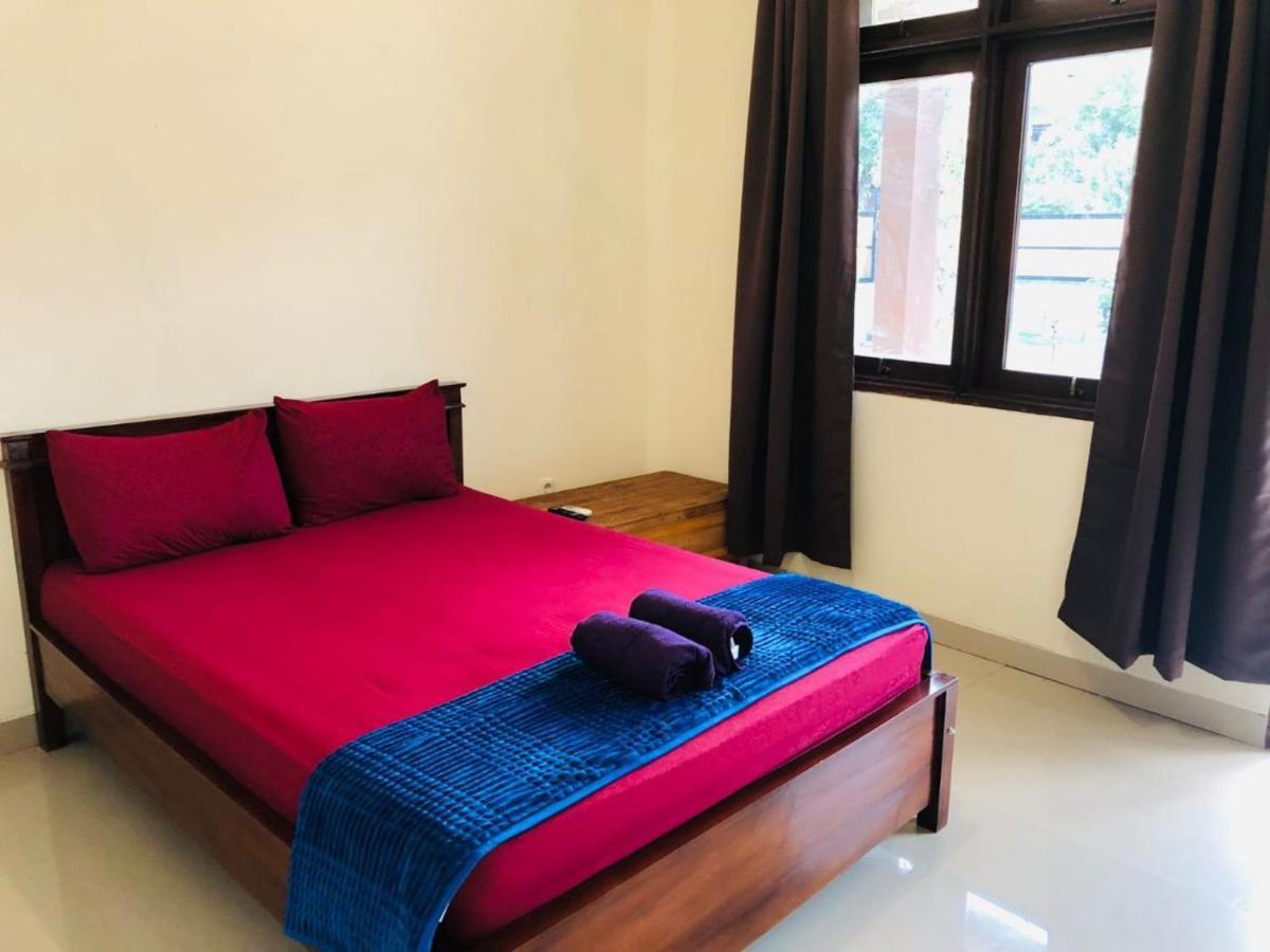 Calliandra Homestay Banyuwangi  Buitenkant foto